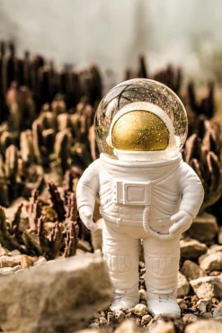 Summerglobe - The Astronaut /Glitzerkugel - donkey products